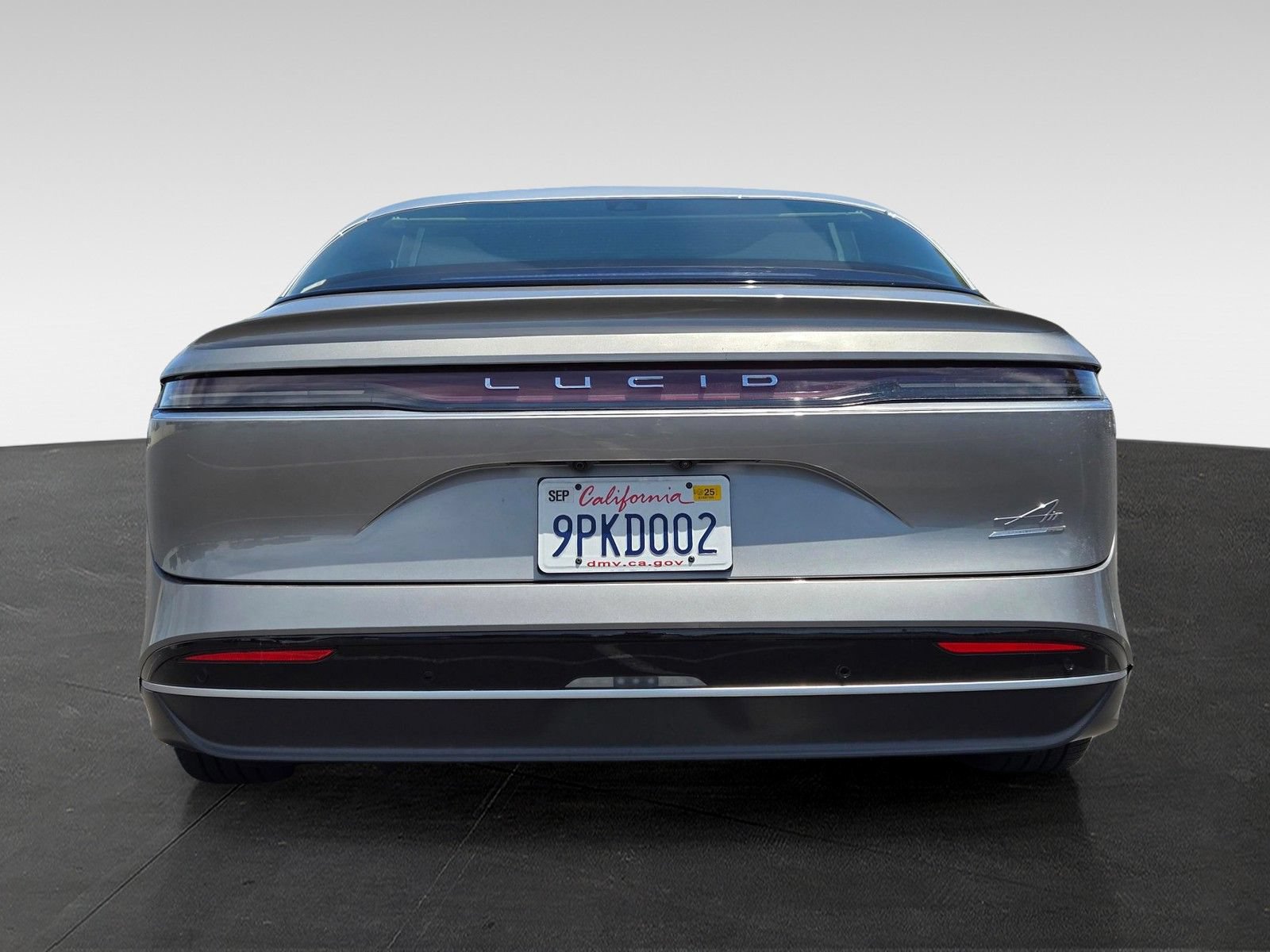 Used 2025 Lucid Air Touring AWD/4WD image 5