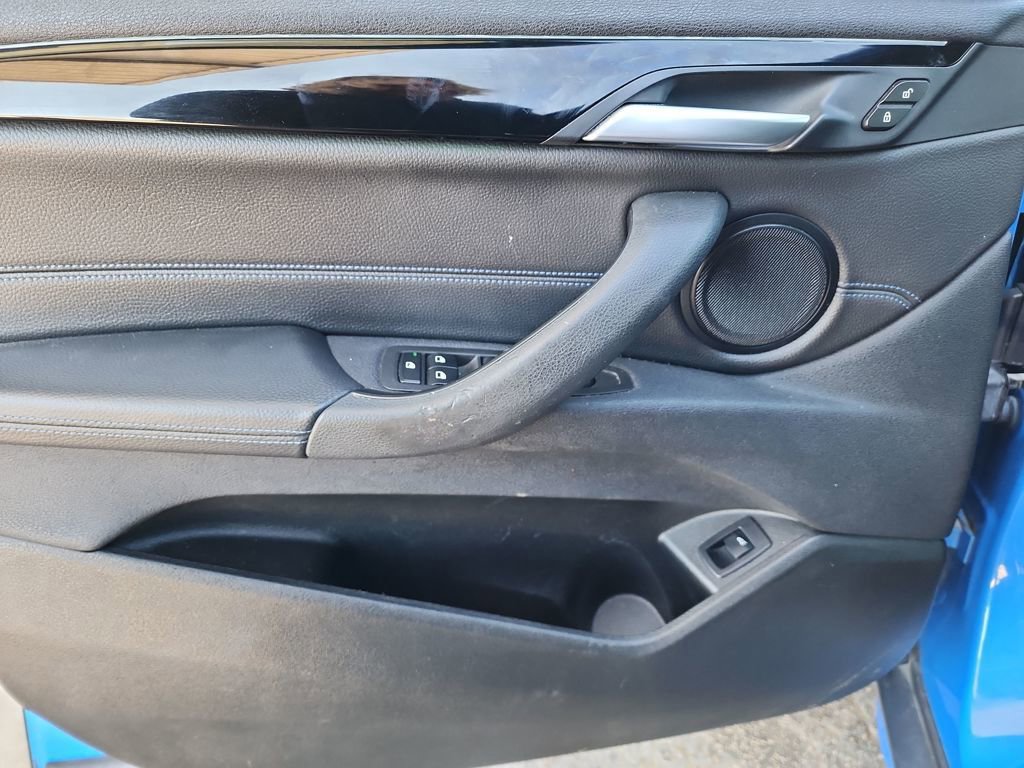 Used 2018 BMW X2 xDrive28i w/ M SportX Package image 12