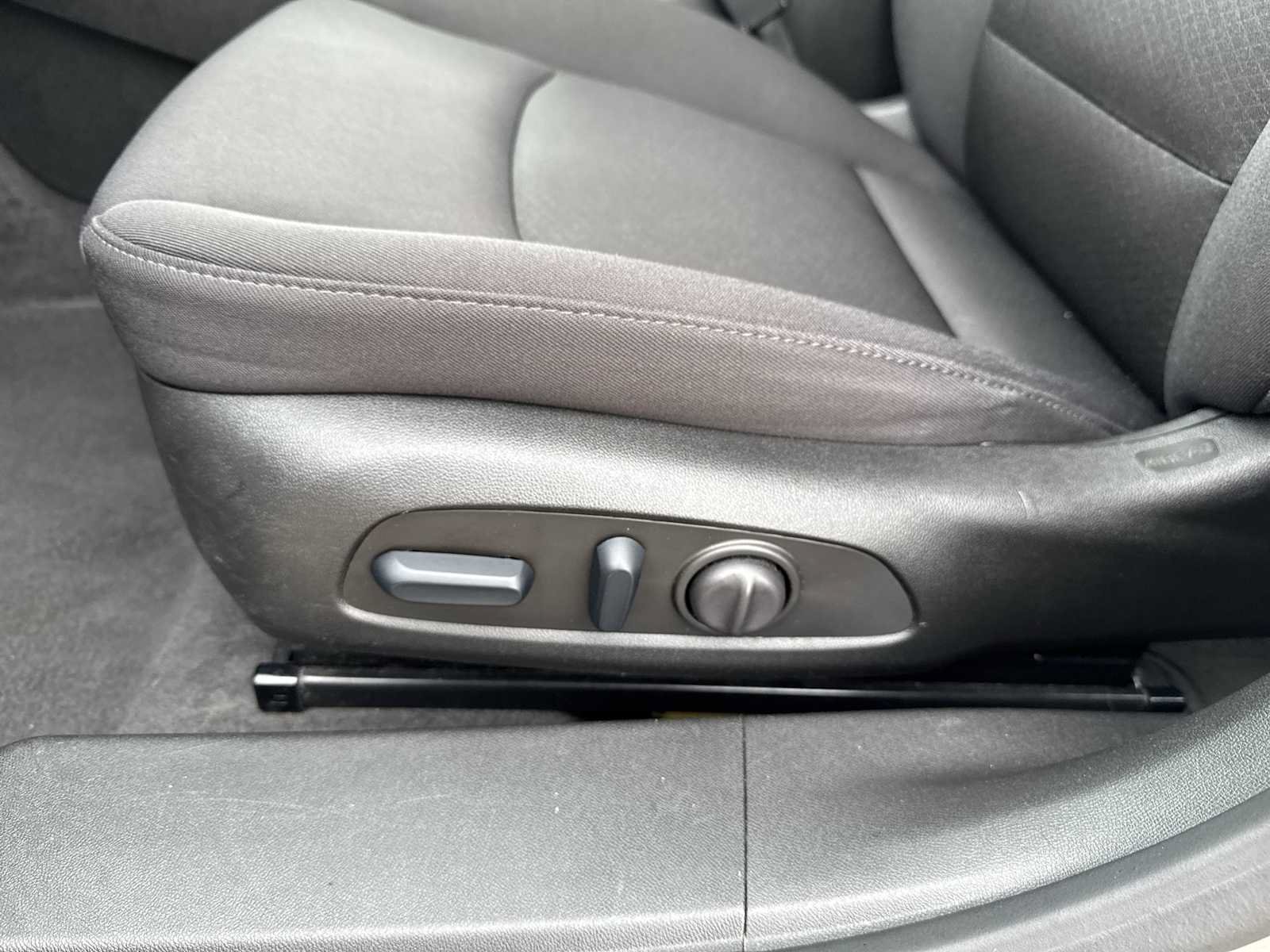 Certified 2024 Chevrolet Malibu LT FWD image 11