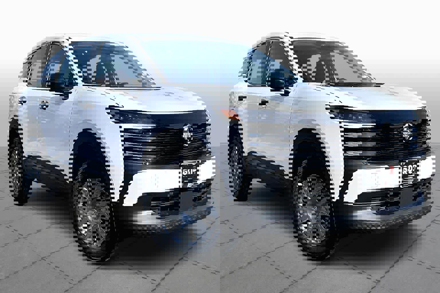 New 2026 Nissan Kicks S image 2