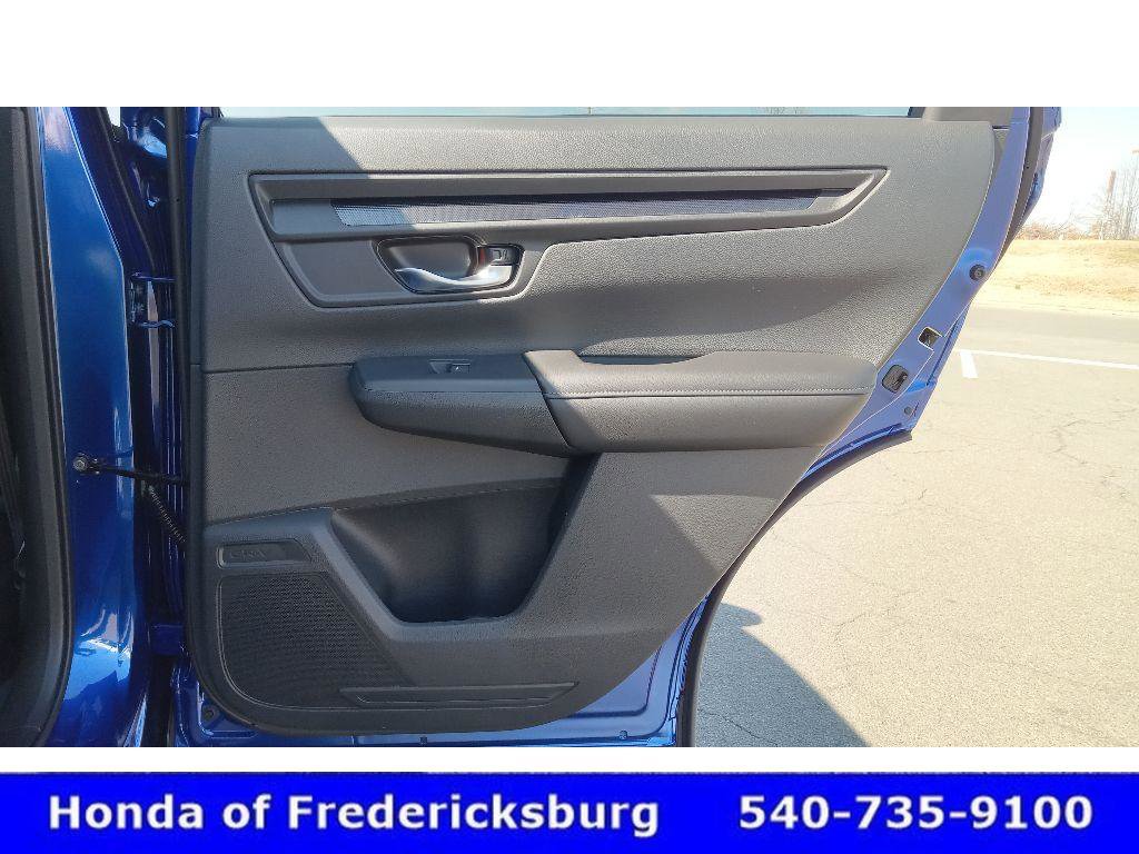 Certified 2025 Honda CR-V LX image 31