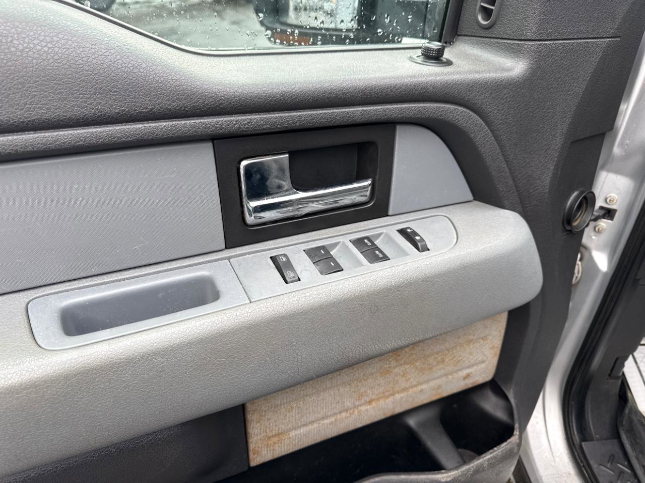 Used 2013 Ford F150 XLT w/ Max Trailer Tow Pkg image 13