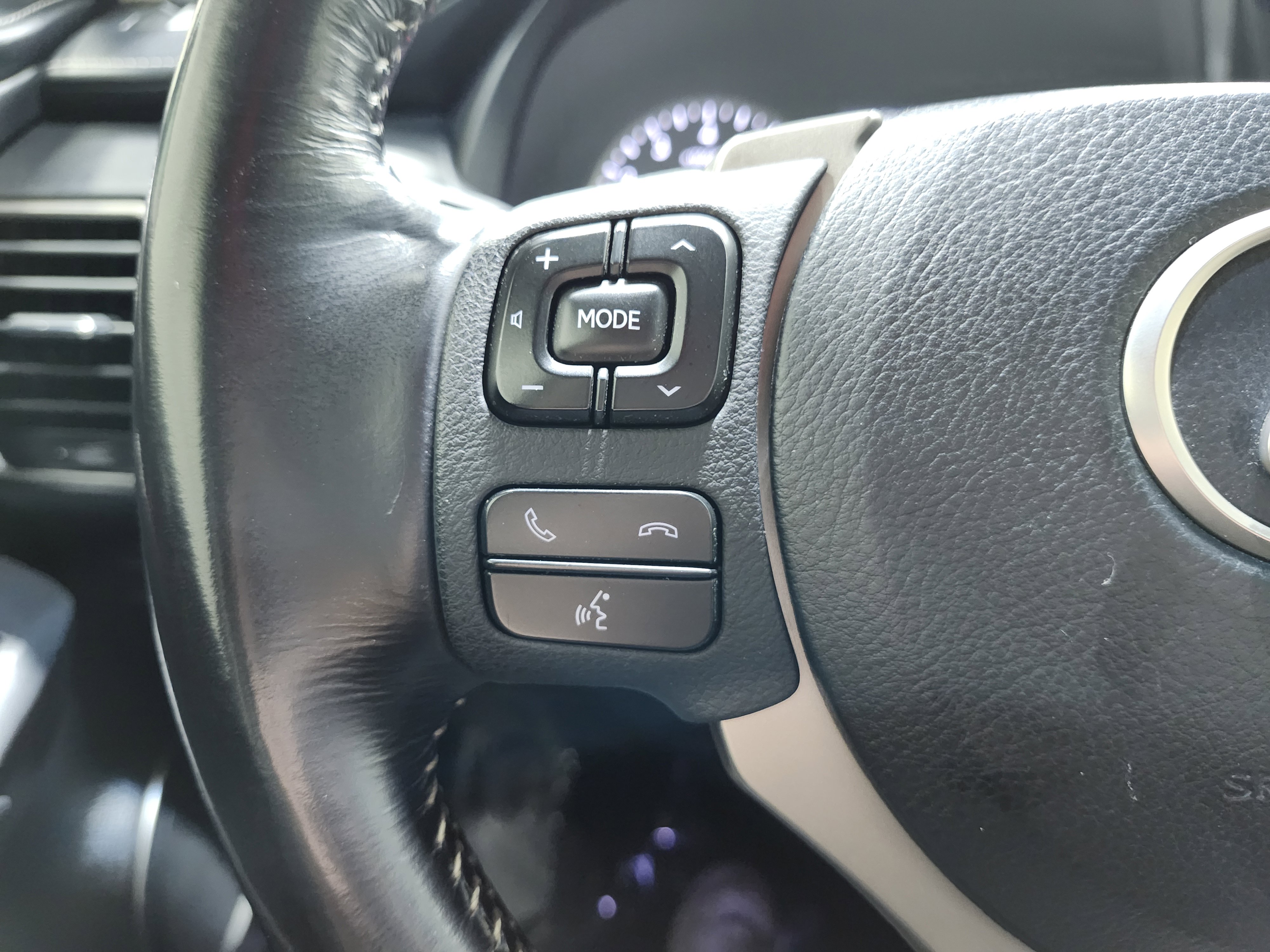 Used 2016 Lexus NX 200t FWD image 35