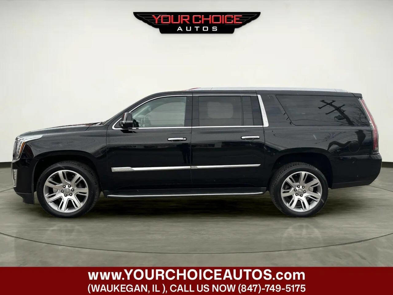 Used 2016 Cadillac Escalade ESV Luxury AWD/4WD image 2