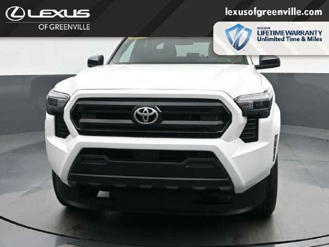 Used 2025 Toyota Tacoma SR AWD/4WD image 3