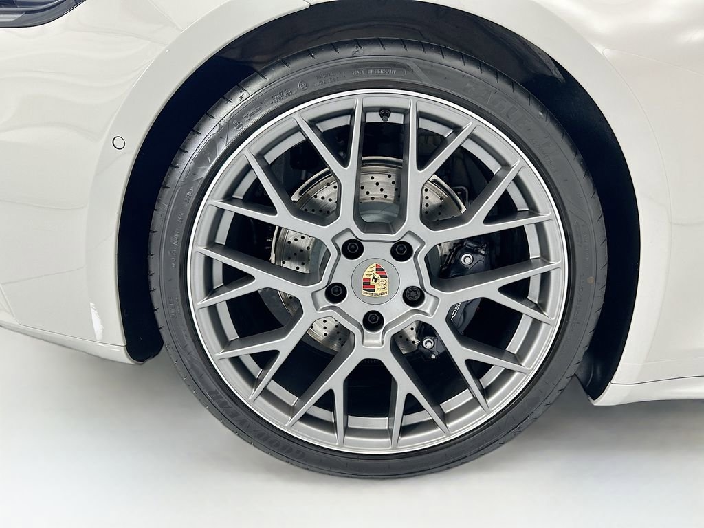 Used 2026 Porsche 911 Carrera image 30