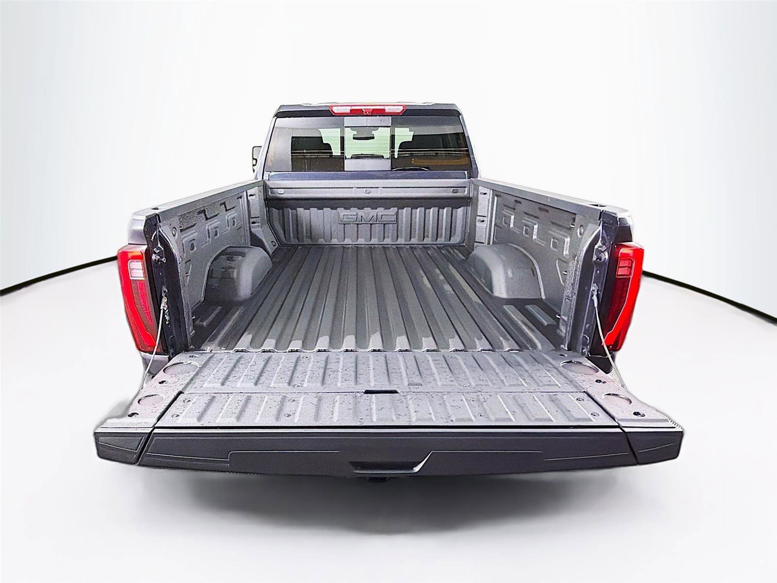 New 2026 GMC Sierra 2500 SLT w/ SLT Premium Package image 27