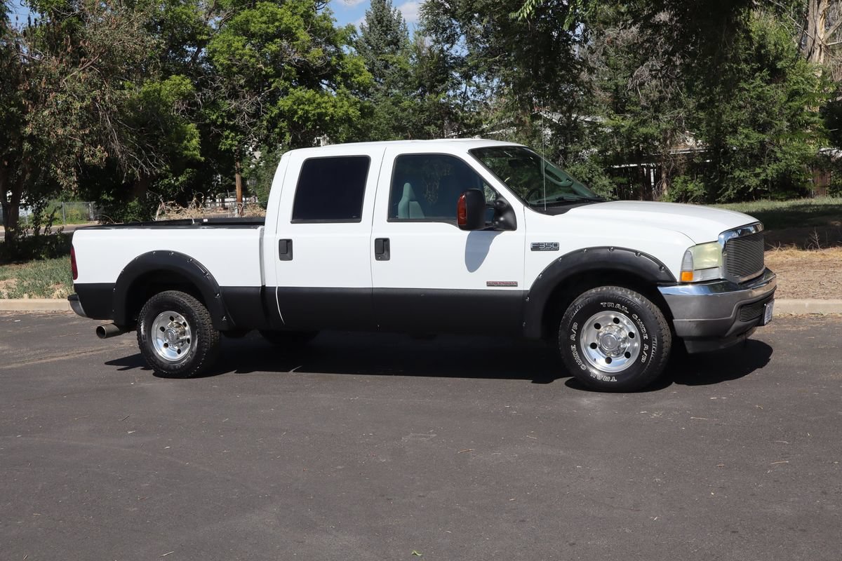 Used 2004 Ford F350 XLT RWD image 2