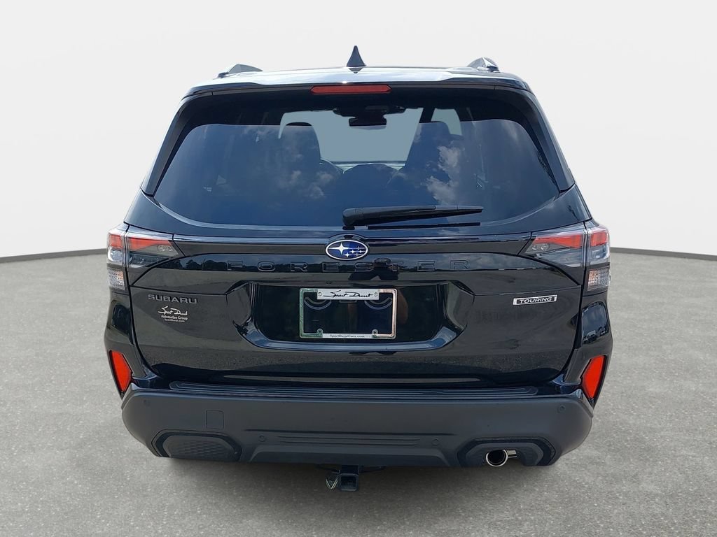 Used 2025 Subaru Forester Touring AWD/4WD image 6