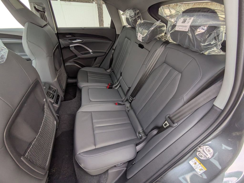 New 2025 Audi Q5 Premium Plus image 19