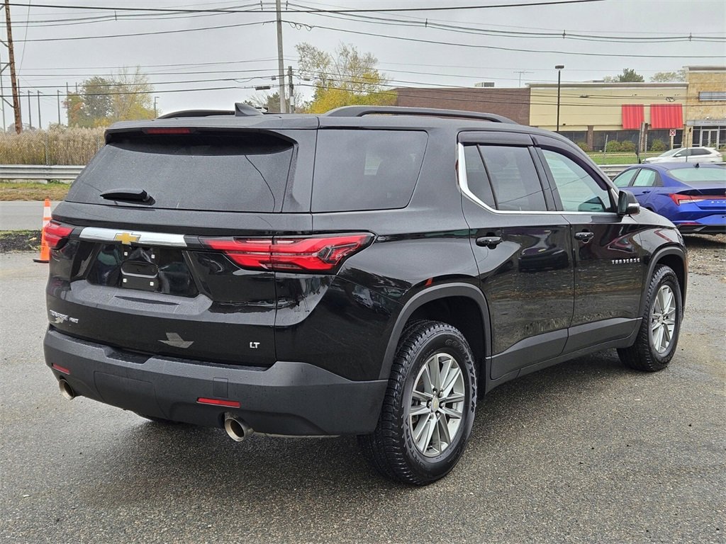 Used 2023 Chevrolet Traverse LT image 5