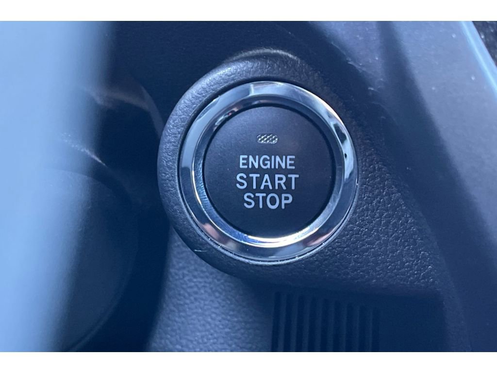 Used 2025 Subaru Forester Touring image 32