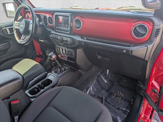 Used 2021 Jeep Wrangler Rubicon w/ Cold Weather Group AWD/4WD image 20