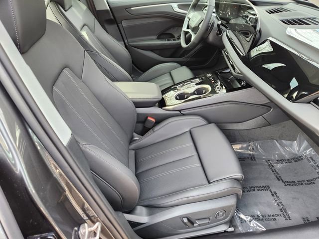 New 2026 Audi A6 Premium Plus image 12