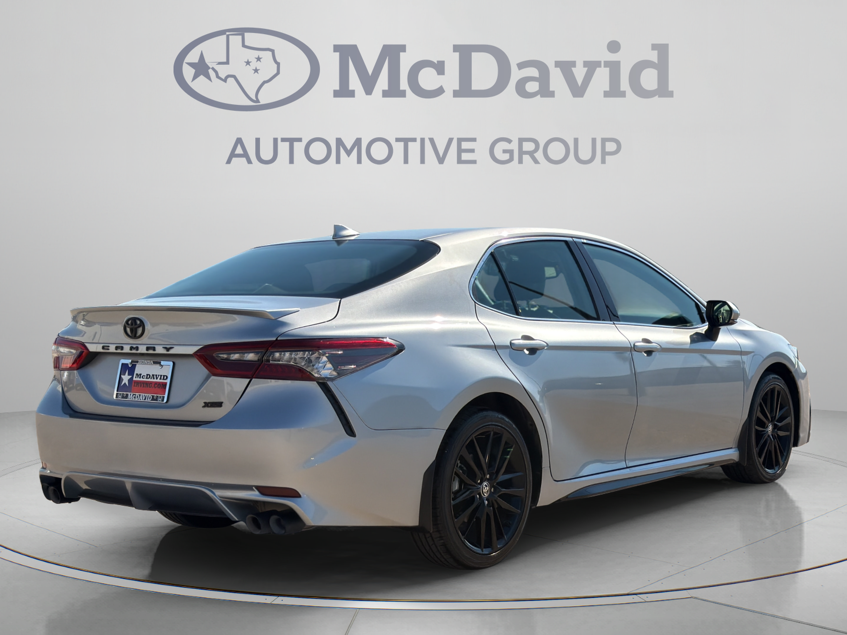 Used 2023 Toyota Camry XSE FWD image 6