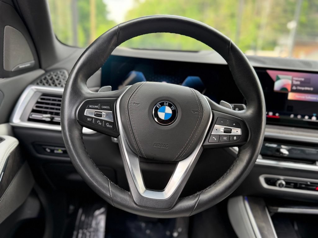 Used 2025 BMW X5 xDrive40i AWD/4WD image 44