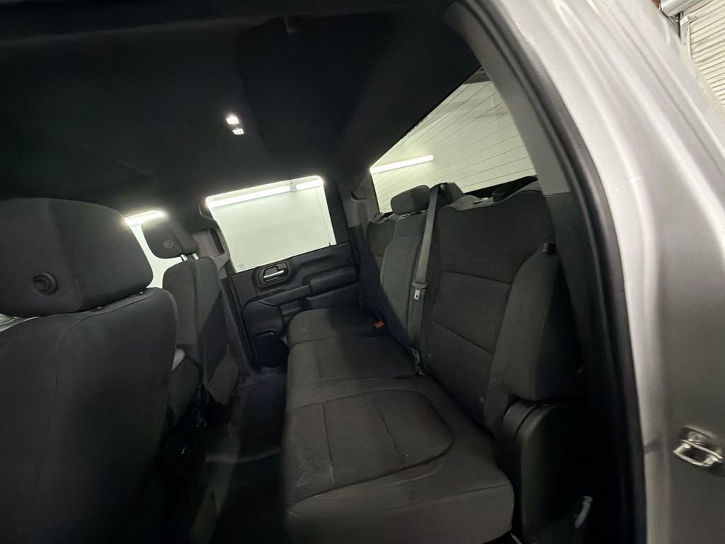 Used 2021 Chevrolet Silverado 2500 Custom w/ Custom Value Package image 22