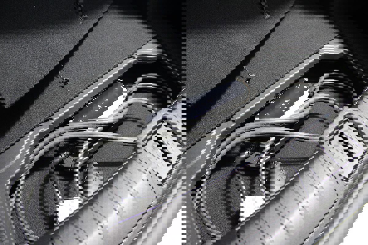 Used 2022 Porsche Taycan image 37