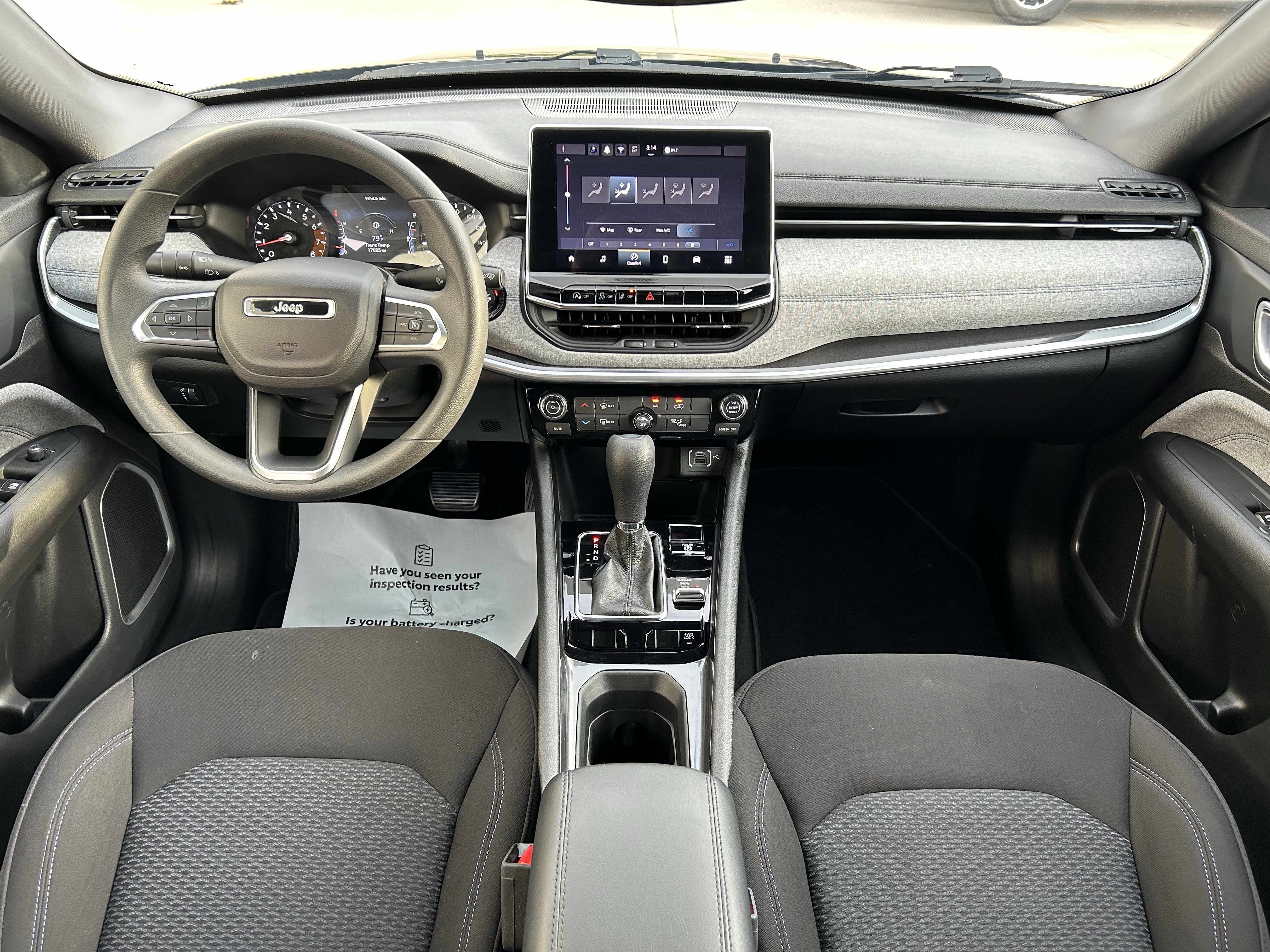 Used 2024 Jeep Compass Sport AWD/4WD image 18