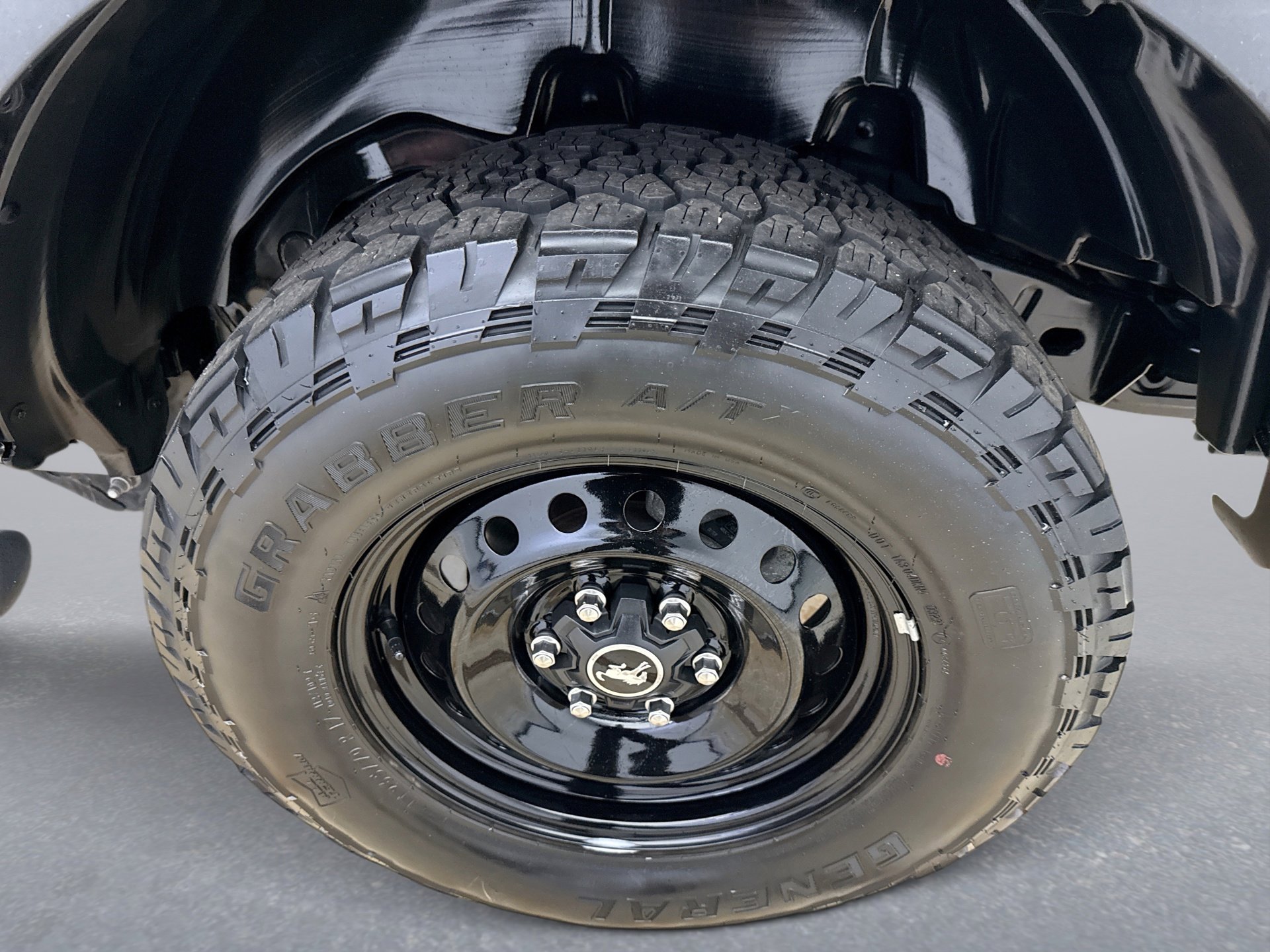 Used 2023 Ford Bronco Black Diamond AWD/4WD image 20