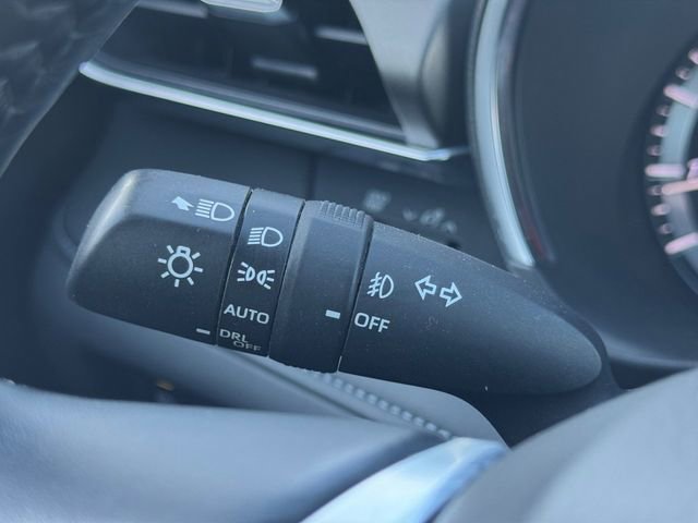 Used 2021 Toyota Highlander Limited image 27