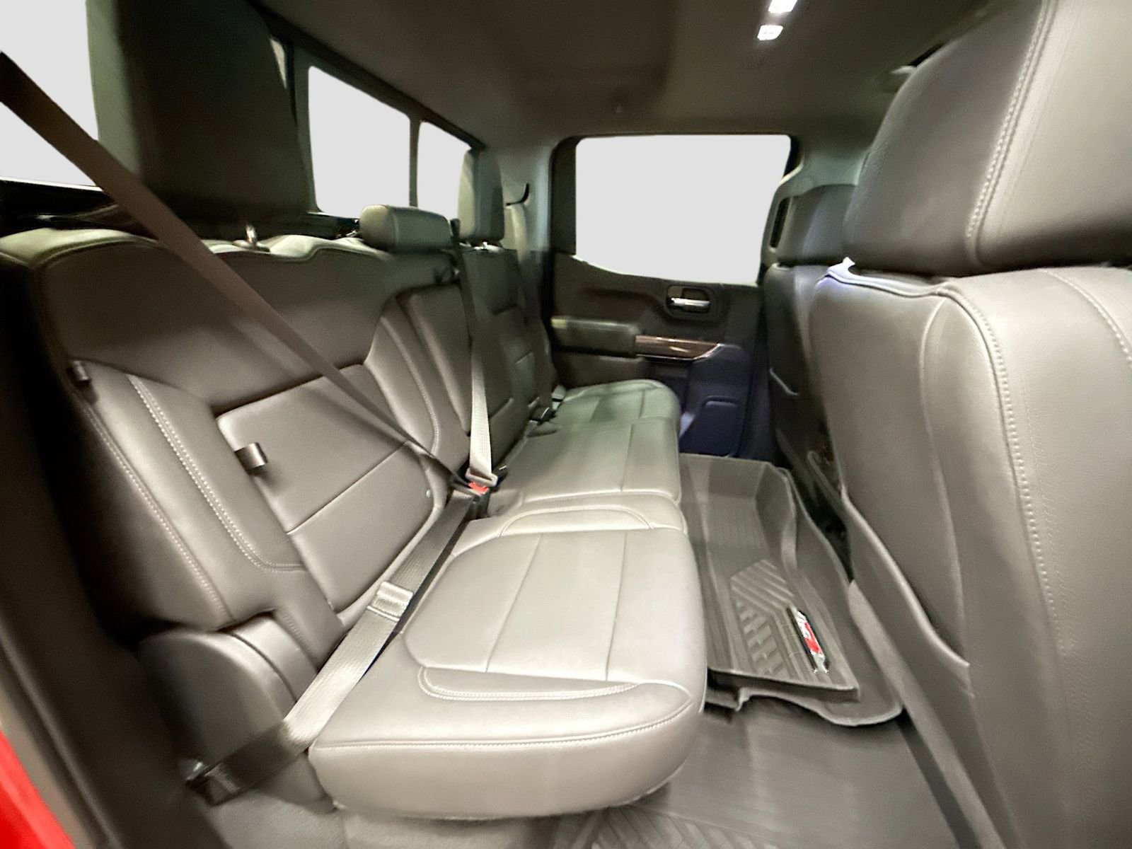 Used 2021 Chevrolet Silverado 1500 LT Trail Boss w/ Convenience Package II image 32