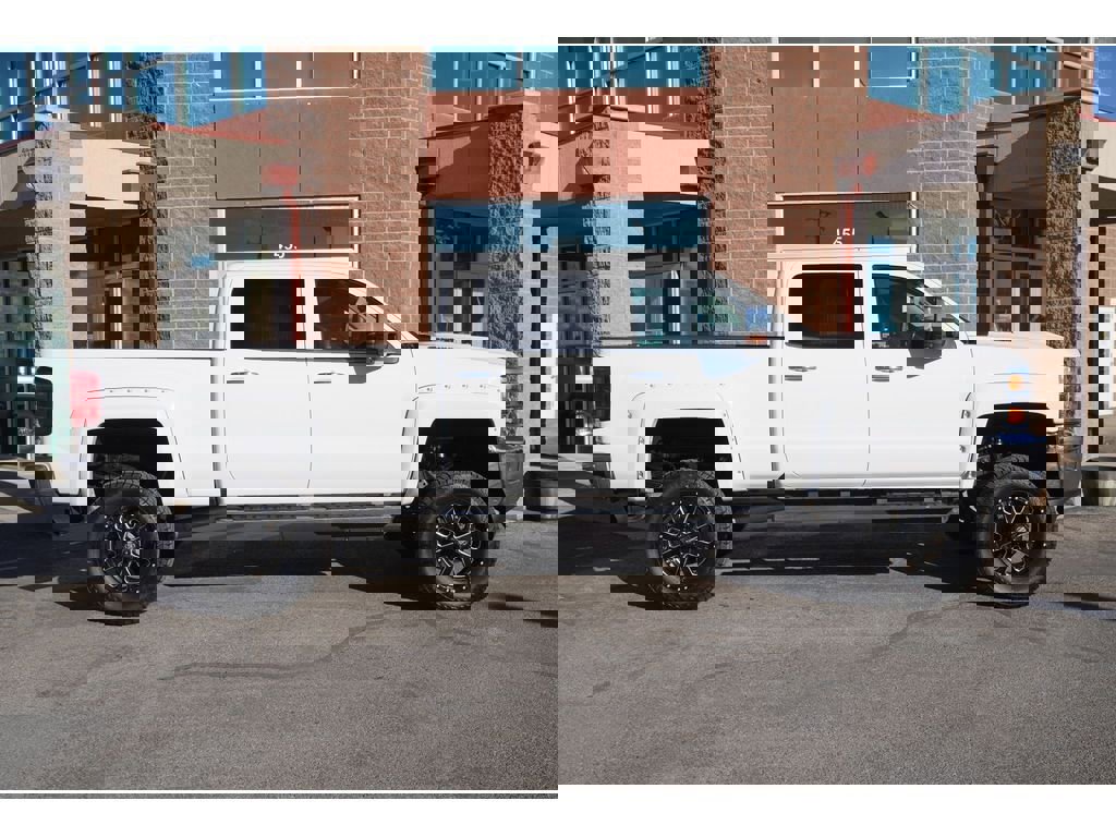 Used 2017 Chevrolet Silverado 3500 LTZ image 5