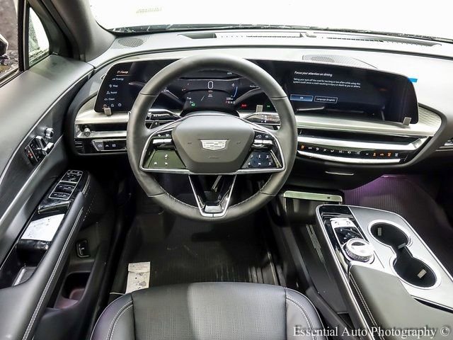 New 2025 Cadillac Lyriq Luxury w/ LPO, Floor Liner Package image 12