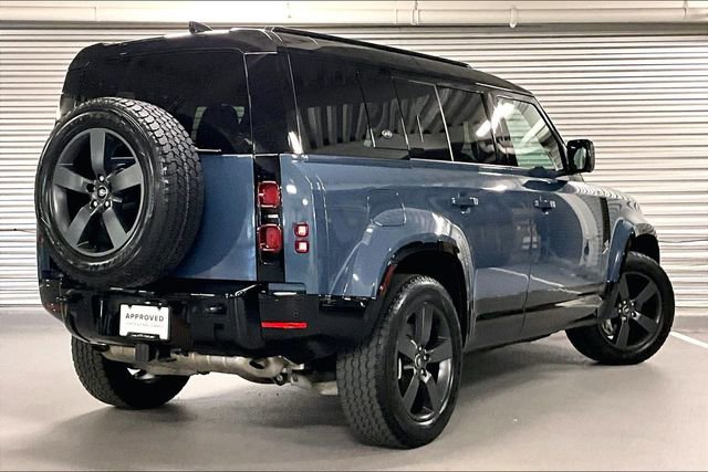 Certified 2024 Land Rover Defender 110 X-Dynamic SE AWD/4WD image 13