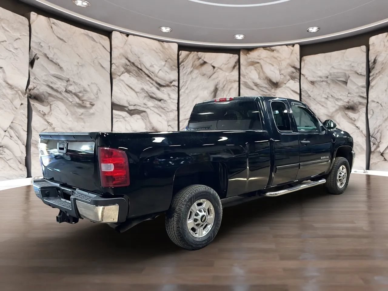 Used 2013 Chevrolet Silverado 2500 LT w/ Suspension Package, Off-Road AWD/4WD image 8