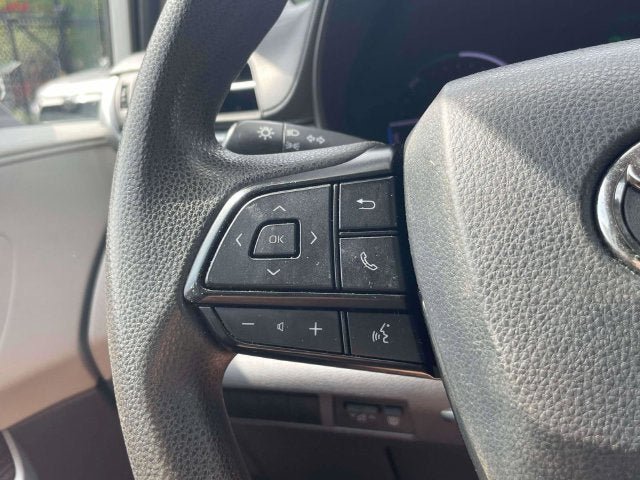 Used 2022 Toyota Sienna LE FWD image 25