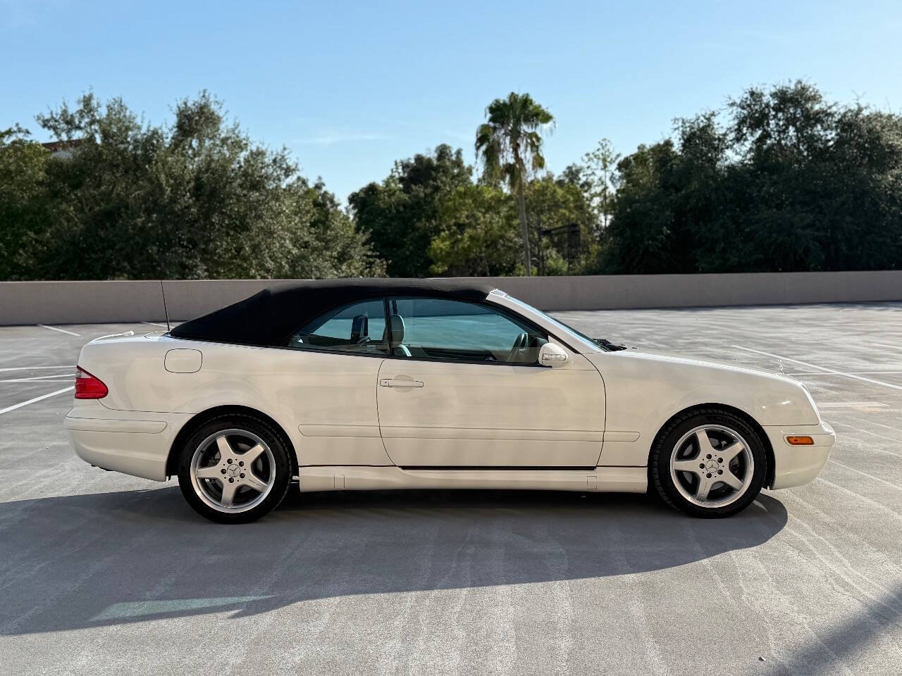 Used 2003 Mercedes-Benz CLK 430 Cabriolet image 30