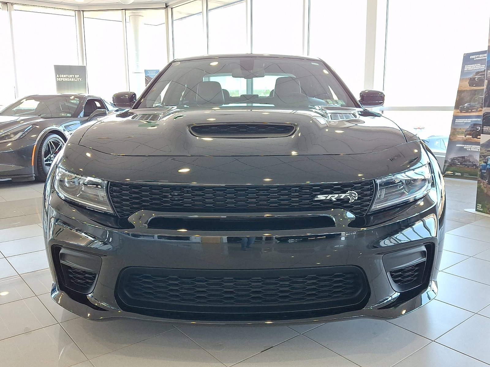 Used 2023 Dodge Charger SRT Hellcat image 2