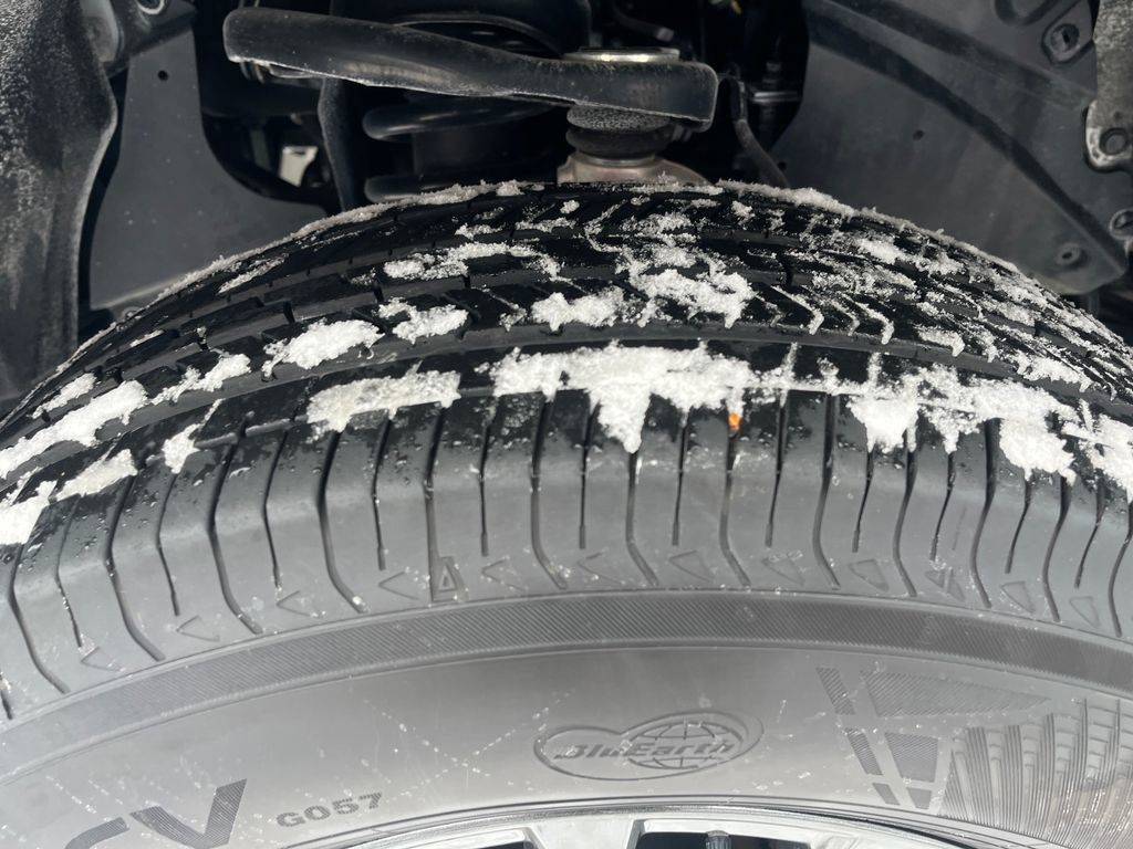 Used 2025 Toyota 4Runner SR5 image 30