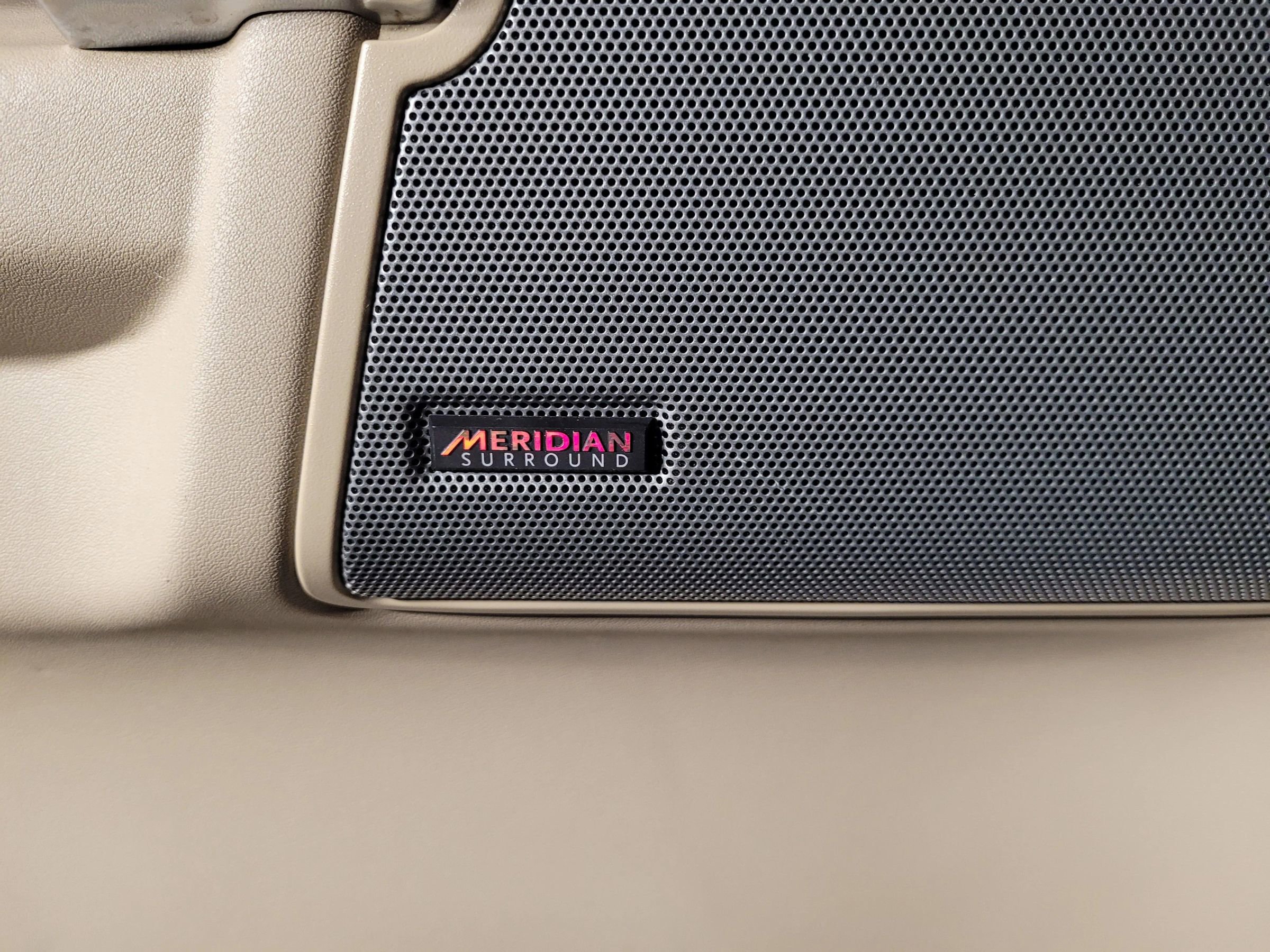 Used 2015 Land Rover LR4 HSE LUX image 20