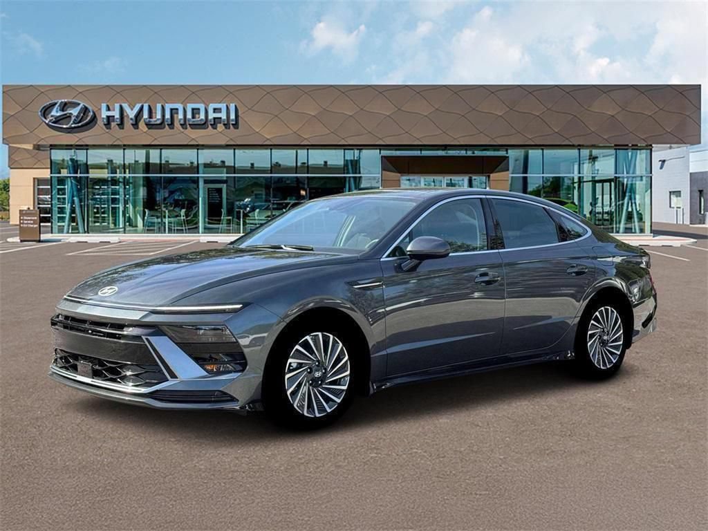 New 2026 Hyundai Sonata SEL FWD image 2