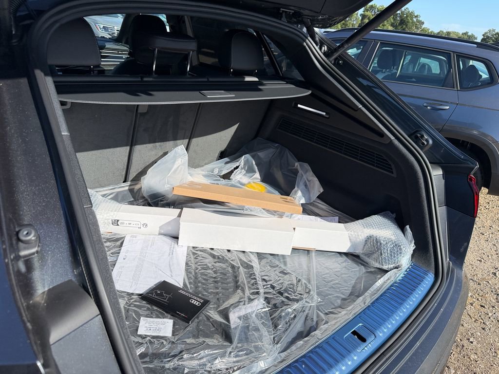 New 2026 Audi Q8 Premium Plus AWD/4WD image 28