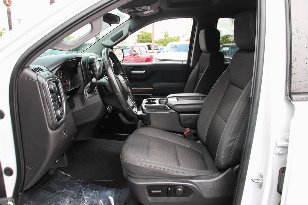 Used 2020 Chevrolet Silverado 1500 LT w/ Texas Edition image 16