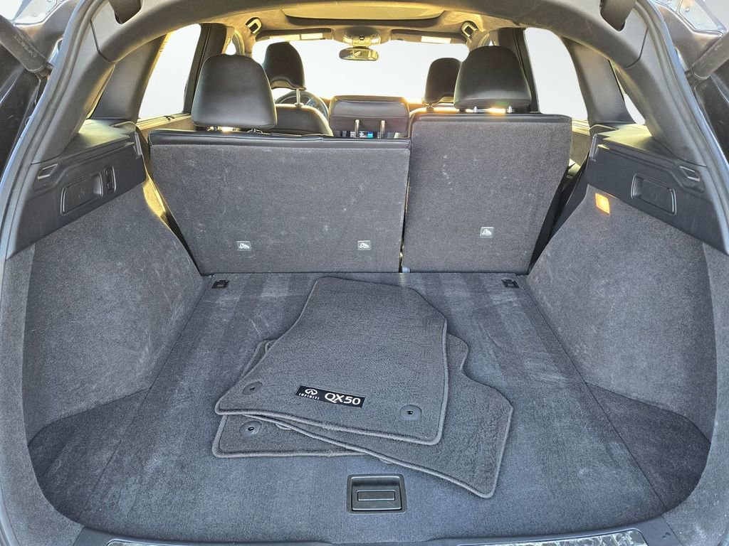 Used 2022 INFINITI QX50 Autograph image 9