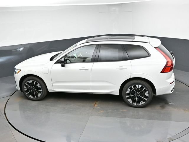 New 2026 Volvo XC60 T8 Plus w/ Protection Package Premier image 48