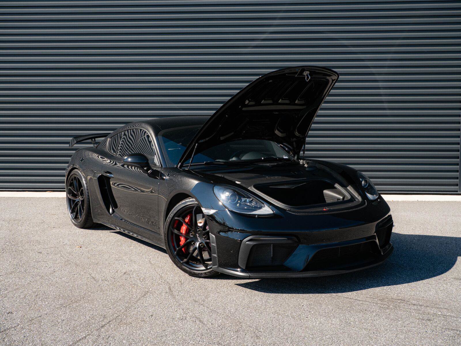 Used 2020 Porsche 718 Cayman GT4 RWD image 27