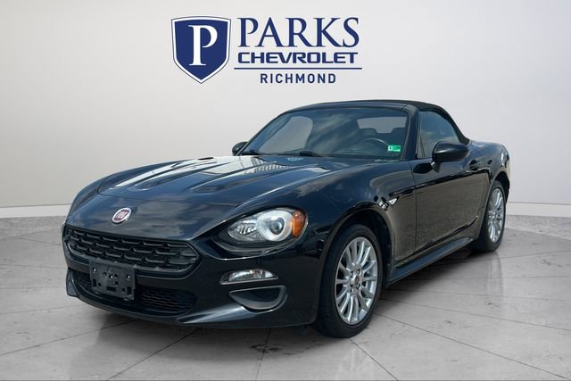 Used 2017 FIAT 124 Spider Classica