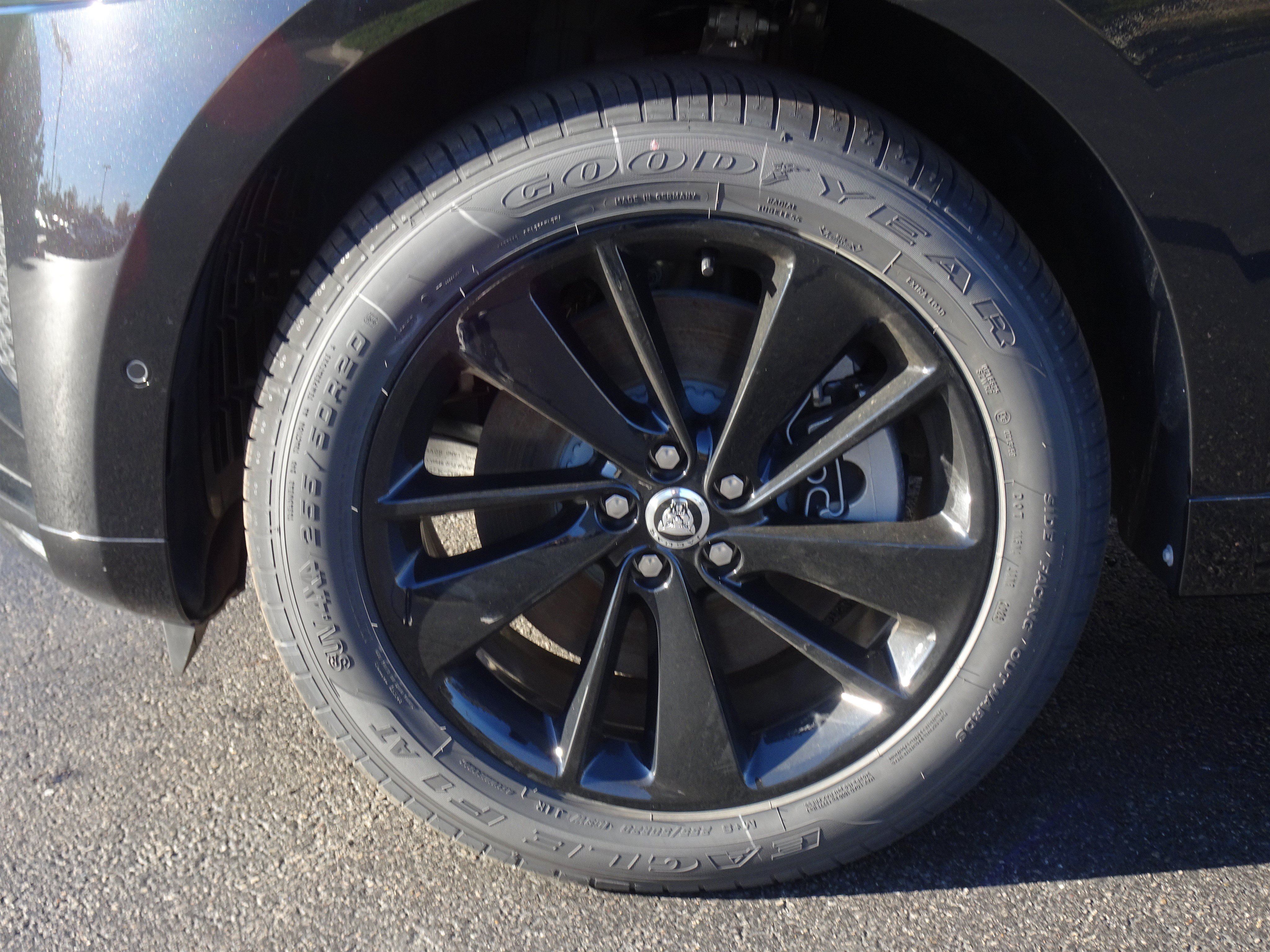 New 2026 Jaguar F-PACE R-Dynamic S AWD/4WD image 28