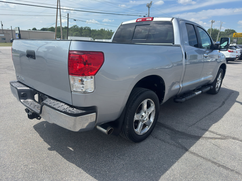 Used 2013 Toyota Tundra 4x4 Double Cab w/ SR5 Pkg image 5