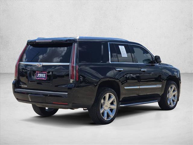 Used 2018 Cadillac Escalade Luxury RWD image 5