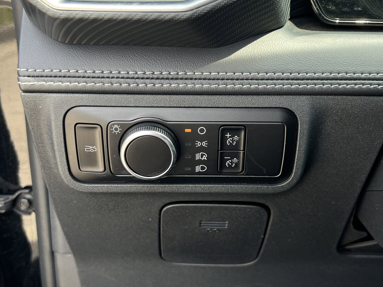 Used 2024 Ford Mustang Premium image 12