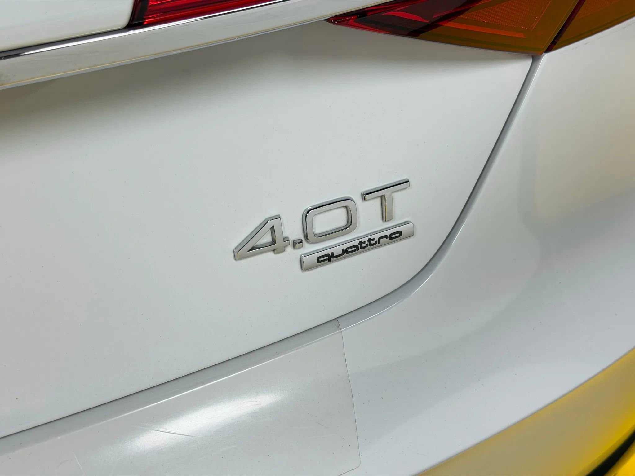 Used 2015 Audi A8 L 4.0T w/ Premium Package image 12