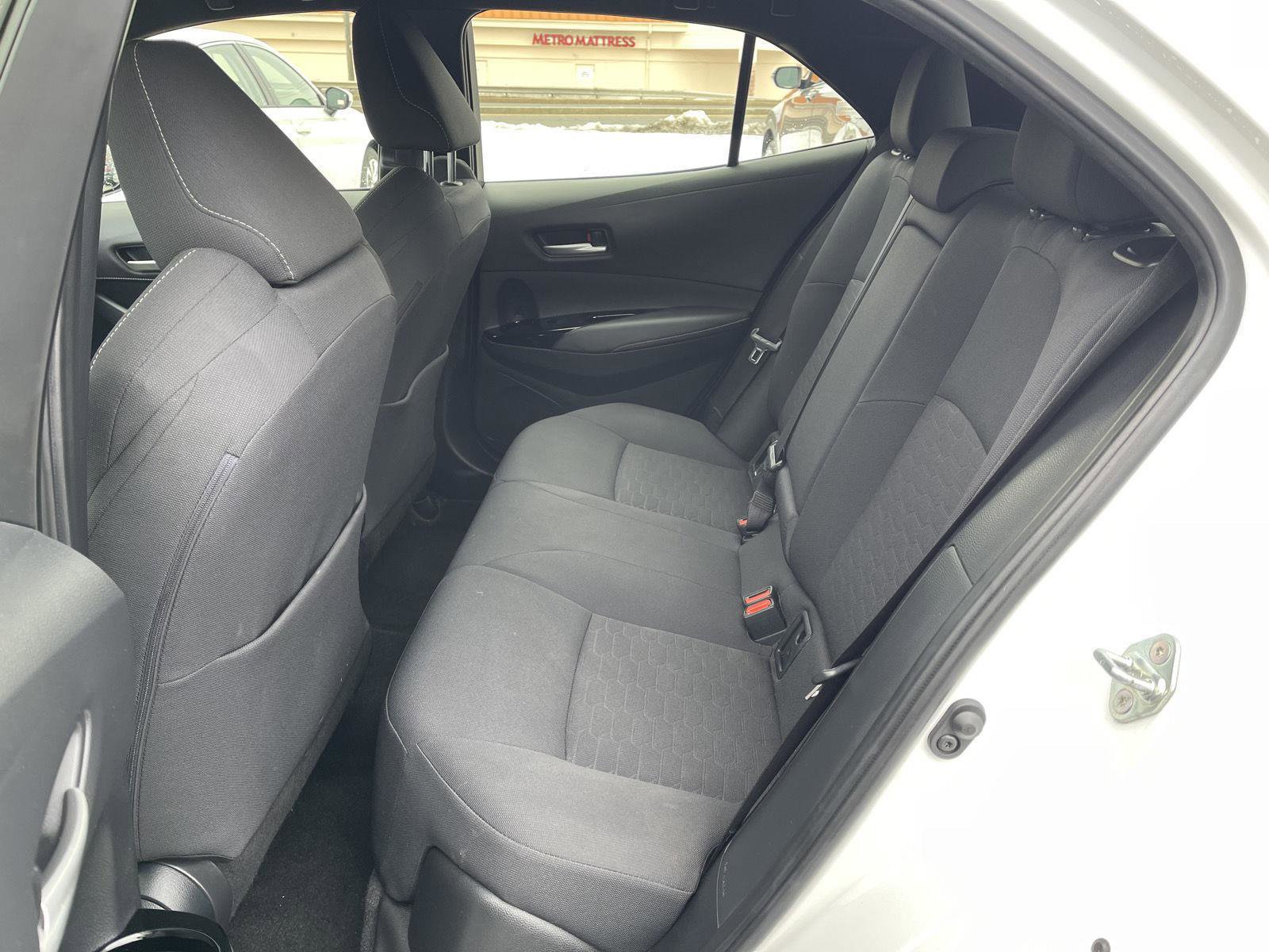 Used 2024 Toyota Corolla SE image 14