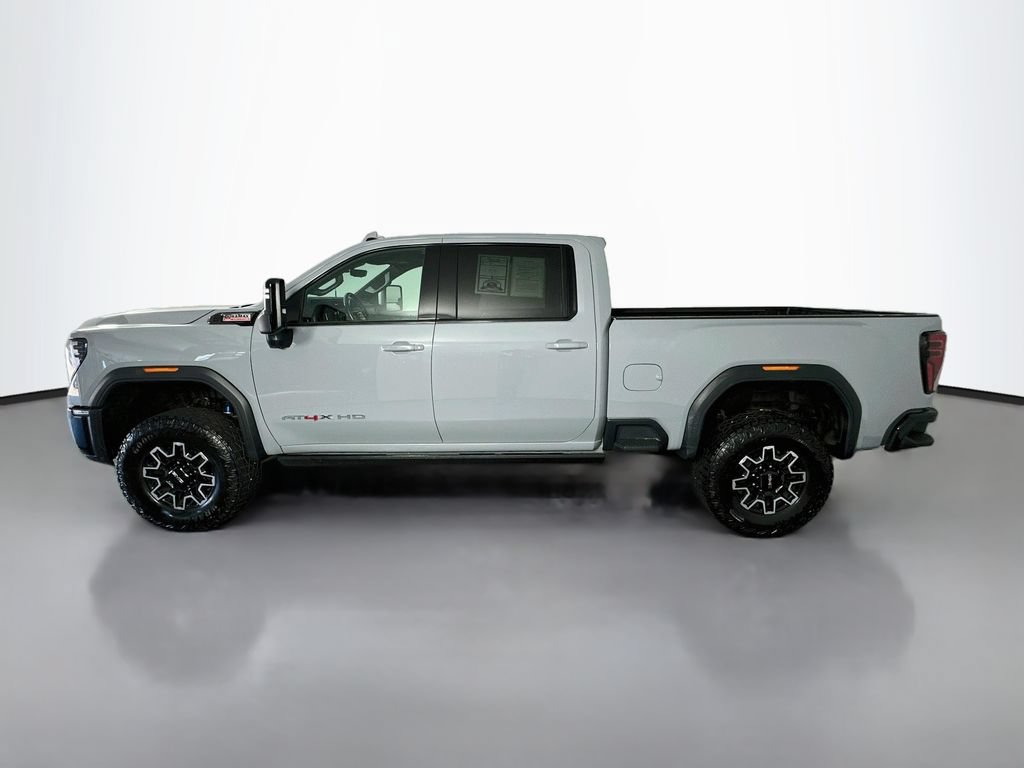 Used 2024 GMC Sierra 2500 AT4X AWD/4WD image 4