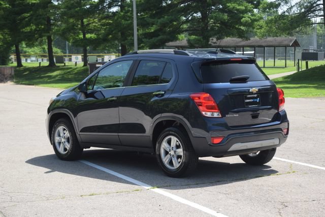 Used 2019 Chevrolet Trax LT w/ Sun & Sound Package AWD/4WD image 23
